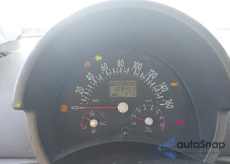 2000 Volkswagen New Beetle Glx from USA, damaged, VIN 3VWDD21C2YM470997